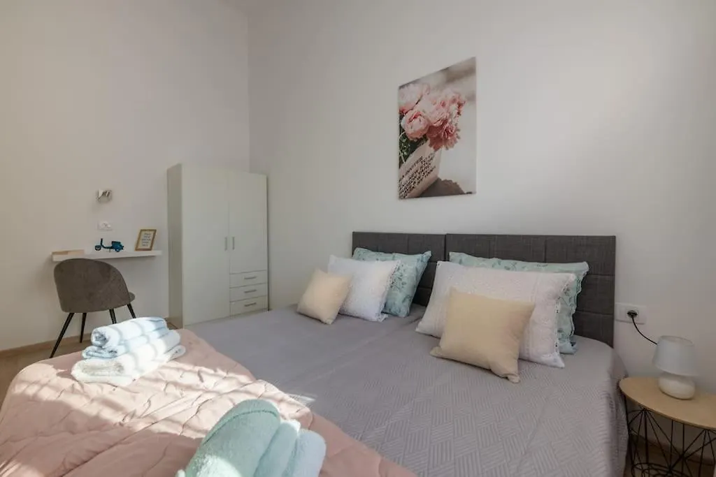 Casa Astra Villa Marcana 0*,  Croatia